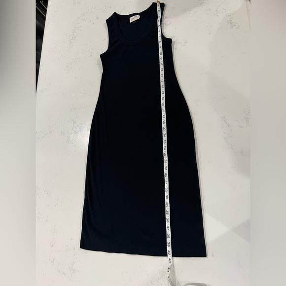 Universal Thread Black Sleeveless Sheath Midi Dress - Picture 6 of 8